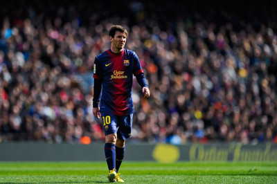 

Lionel Messi Wall Poster PWRGVALPHAPOS264 Paper Print(18 inch X 12 inch, Rolled)