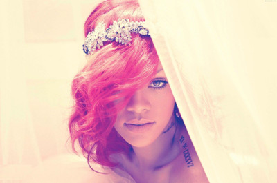 

Rihanna Wall Poster PWRGVALPHAPOS1325 Paper Print(18 inch X 12 inch, Rolled)