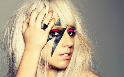 

Lady Gaga Wall Poster PWRGVALPHAPOS2040 Paper Print(18 inch X 12 inch, Rolled)