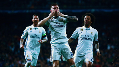 

Real Madrid Wall Poster PWRGVALPHAPOS396 Paper Print(18 inch X 12 inch, Rolled)