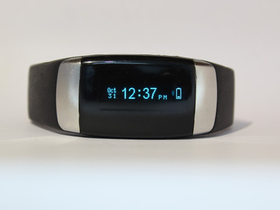 

Xieco 6 months Cholesterol Care Remote Coaching with free Heart Rate Monitor(Black Strap, Size : Free Size)