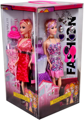 fashion doll set with 4 dolls accessories
