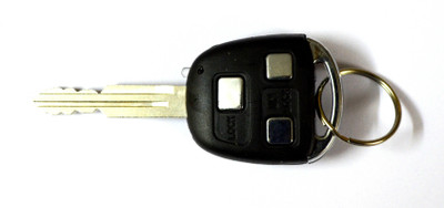 

Pin to Pen Shock Keychain Key Model Key Chain