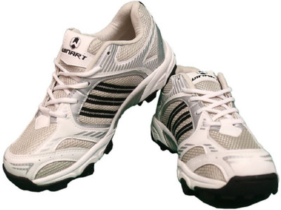 

WINART DIABLO-1(WHITE BLACK) Cricket Shoes For Men(White, Black, Na