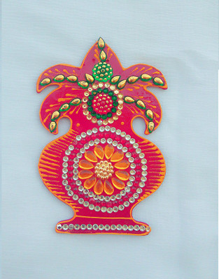 

CHINAR KALAS Decorative Showpiece - 13 cm(Wooden, Red)
