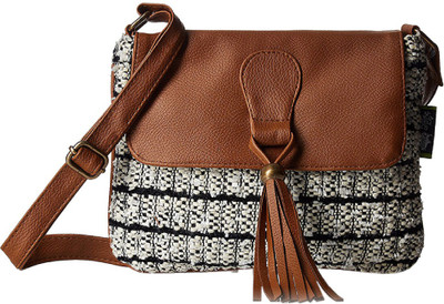

Kanvas Katha Women Casual Black, Brown, White Satin Sling Bag