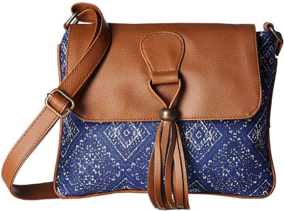 

Kanvas Katha Women Casual Brown, Blue Canvas Sling Bag, Blue;brown