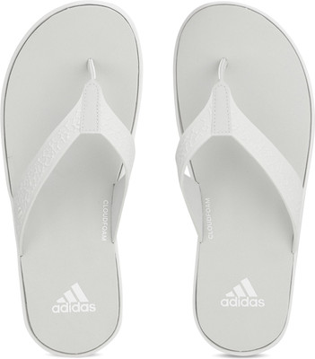 

ADIDAS BEACHCLOUD CF Y Flip Flops, Greone/ftwwht/ftwwht