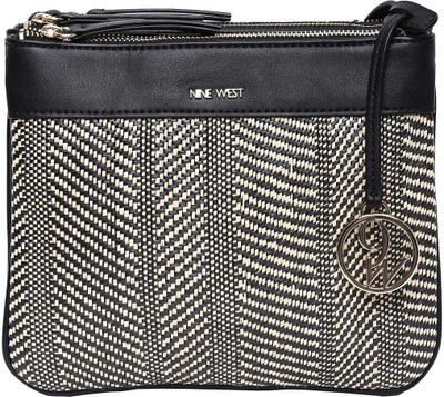 

Nine West Hand-held Bag(Beige)