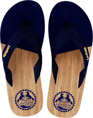 

Levitate Flip Flops, Wood navy