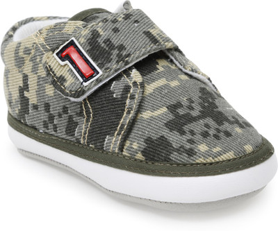 

Lilliput Boys & Girls Velcro Sneakers(Green, Olive