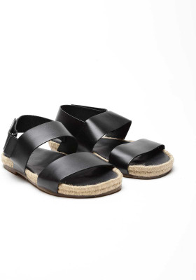 United colors hotsell of benetton sandals