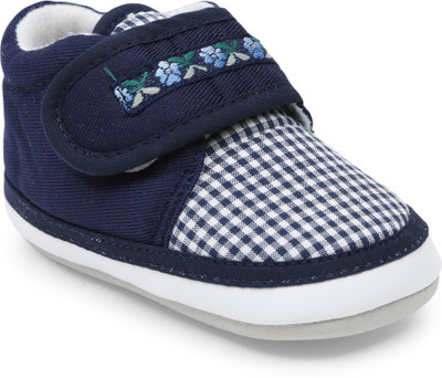 

Lilliput Boys & Girls Velcro Sneakers(Blue