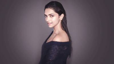 

Aabhaas Deepika Padukone Wall Poster Fine Art Print(12 inch X 18 inch, Rolled)