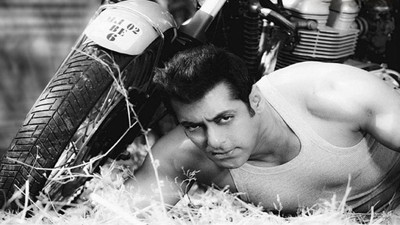 

Aabhaas Salman Khan Wall Poster Fine Art Print(12 inch X 18 inch, Rolled)