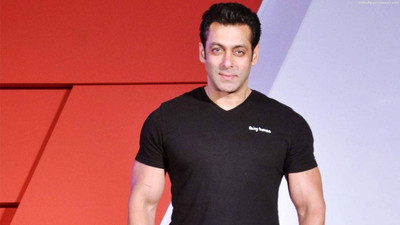 

Aabhaas Salman Khan Wall Poster Fine Art Print(12 inch X 18 inch, Rolled)
