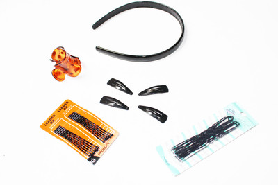 

Wonder Star Combo of 5 hair accessories for daily use Tic Tac Clip, Bun, Hair Pin, Hair Band, Hair Claw(Multicolor)
