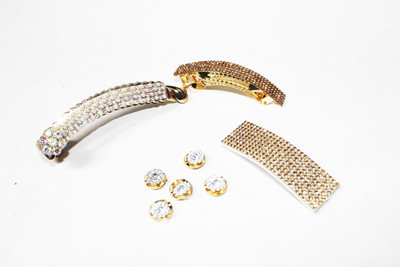 

Wonder Star Combo of 4 hair accessories for Daily/Party use Hair Clip, Tic Tac Clip, Hair Tattoo/Sticker(Gold, White)