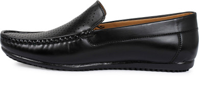 

wakefield Boys Slip on Loafers(Black