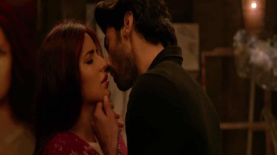 

Aabhaas Katrina kaif Wall Poster Fine Art Print(12 inch X 18 inch, Rolled)