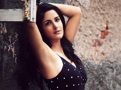 

Aabhaas Katrina kaif Wall Poster Fine Art Print(12 inch X 18 inch, Rolled)