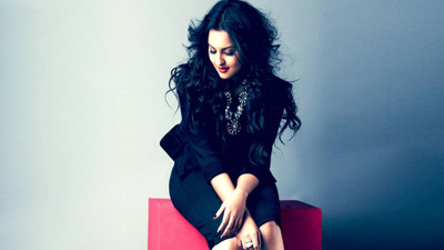 

Aabhaas Sonakshi Sinha Wall Poster Fine Art Print(12 inch X 18 inch, Rolled)