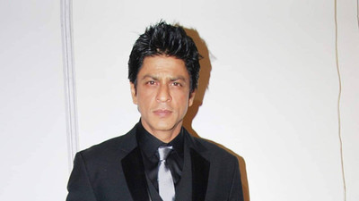 

Aabhaas Shahrukh Khan Wall Poster Fine Art Print(12 inch X 18 inch, Rolled)