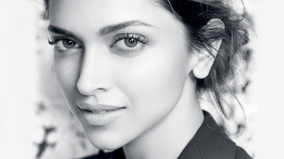 

Aabhaas Deepika Padukone Wall Poster Fine Art Print(12 inch X 18 inch, Rolled)
