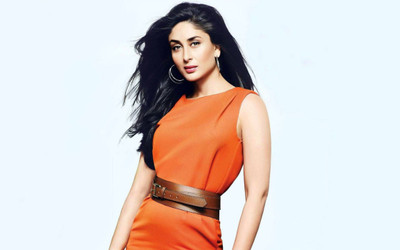 

Aabhaas Kareena Kapoor Wall Poster Fine Art Print(12 inch X 18 inch, Rolled)