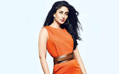 

Aabhaas Kareena Kapoor Wall Poster Fine Art Print(12 inch X 18 inch, Rolled)