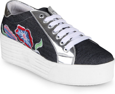 

Zapatoz Canvas Shoes For Women(Grey, Multicolor