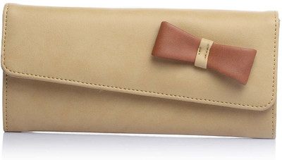 

Fostelo Casual Beige Clutch