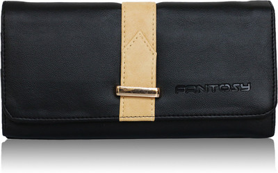 

Fantosy Formal Black Clutch