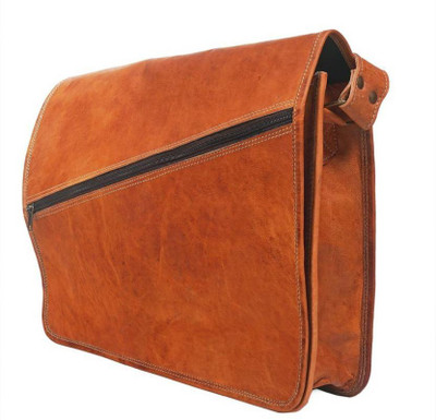 

iHandikart 15 inch Expandable Laptop Messenger Bag(Brown)