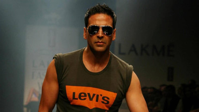 

Aabhaas Akshay Kumar Wall Poster Fine Art Print(12 inch X 18 inch, Rolled)