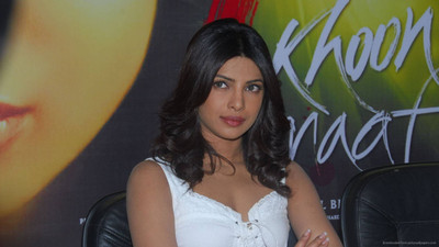 

Aabhaas Priyanka Chopra Wall Poster Fine Art Print(12 inch X 18 inch, Rolled)