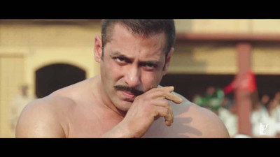 

Aabhaas Salman Khan Wall Poster Fine Art Print(12 inch X 18 inch, Rolled)