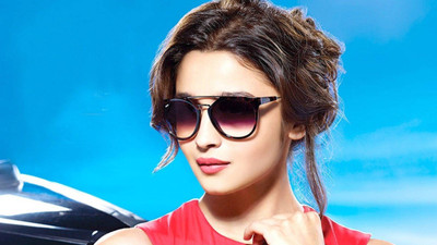 

Aabhaas Alia Bhatt Wall Poster Fine Art Print(12 inch X 18 inch, Rolled)