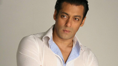 

Aabhaas Salman Khan Wall Poster Fine Art Print(12 inch X 18 inch, Rolled)