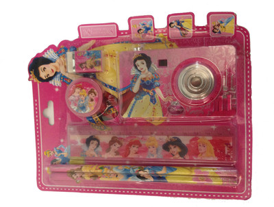 

Funcart Three Princess Camera Stationery Set (Pack Of 6pcs)