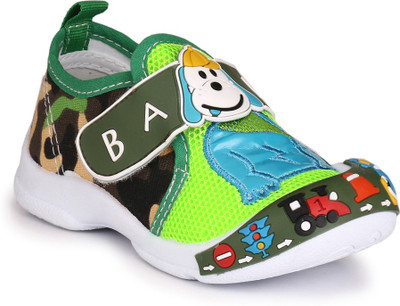 

Trilokani Boys Slip on Sneakers(Green