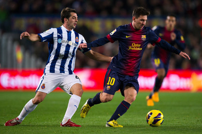 

KumkumArts Lionel Messi Poster 12 x 18 Inch HD Quality Material Gloss Paper. Paper Print(18 inch X 12 inch, Rolled)