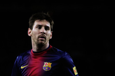 

KumkumArts Lionel Messi Poster 12 x 18 Inch HD Quality Material Gloss Paper. Paper Print(18 inch X 12 inch, Rolled)