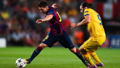

KumkumArts Lionel Messi Poster 12 x 18 Inch HD Quality Material Gloss Paper. Paper Print(18 inch X 12 inch, Rolled)