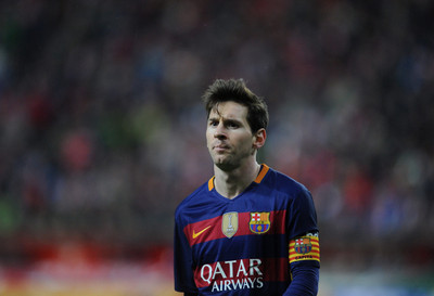 

KumkumArts Lionel Messi Poster 12 x 18 Inch HD Quality Material Gloss Paper. Paper Print(12 inch X 18 inch, Rolled)