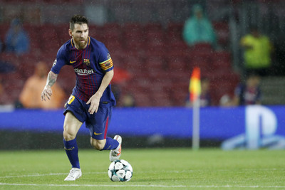 

KumkumArts Lionel Messi Poster 12 x 18 Inch HD Quality Material Gloss Paper. Paper Print(18 inch X 12 inch, Rolled)