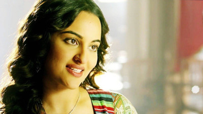 

Aabhaas Sonakshi Sinha Wall Poster Fine Art Print(12 inch X 18 inch, Rolled)