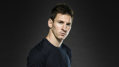 

KumkumArts Lionel Messi Poster 12 x 18 Inch HD Quality Material Gloss Paper. Paper Print(12 inch X 18 inch, Rolled)