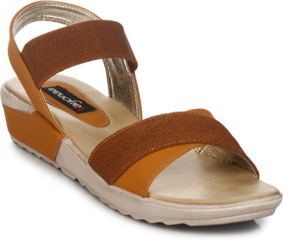 

VAYONAA Women 04,Tan Flats