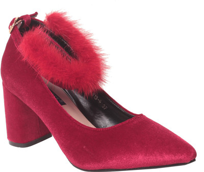 

MSC Women Maroon Heels